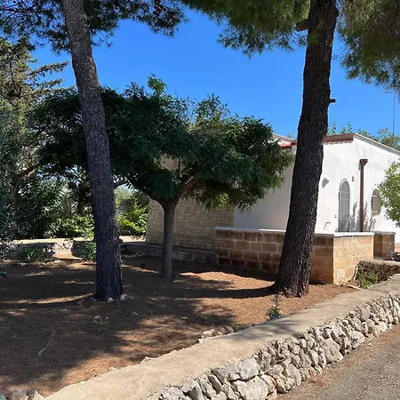 Holiday home Casette Masseria La Camardia Sava
